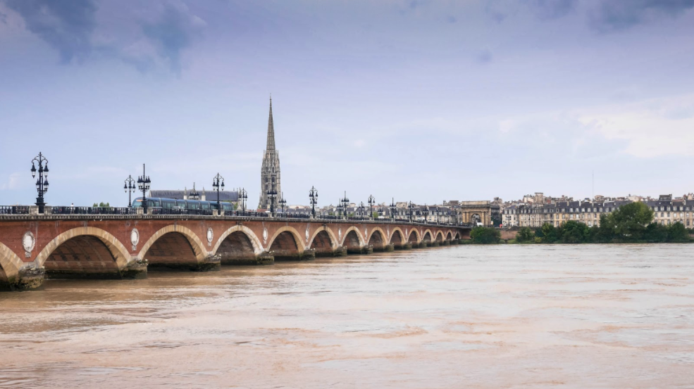 Pont de Pierre Bordeaux